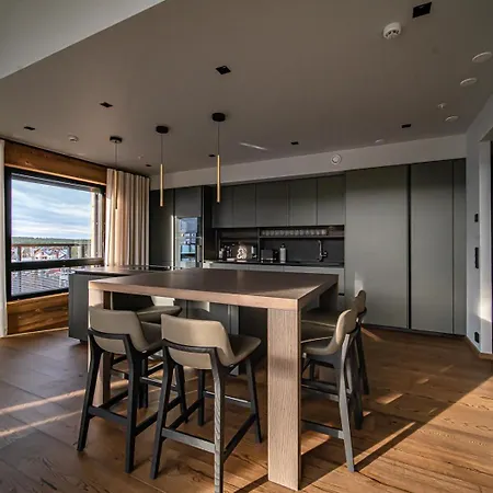 Le Royal By Aavalevi Appartement Levi